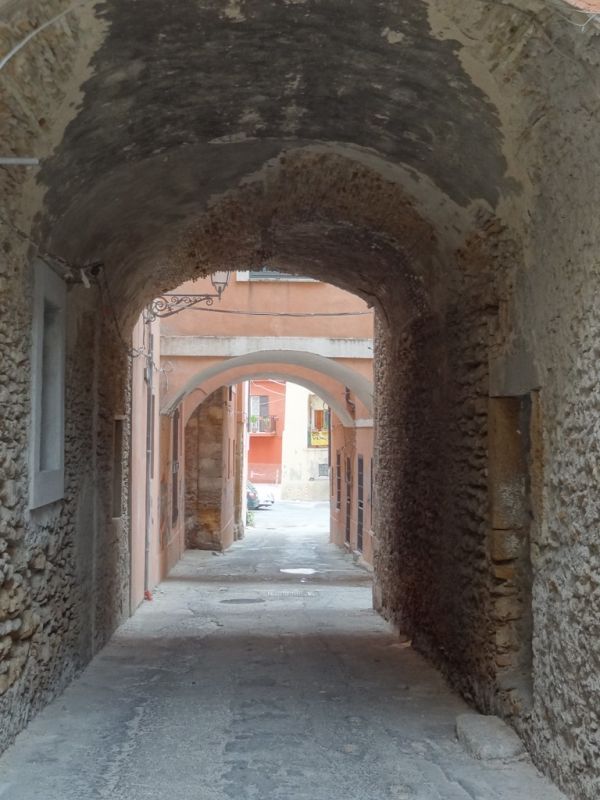 Crotone photo 4