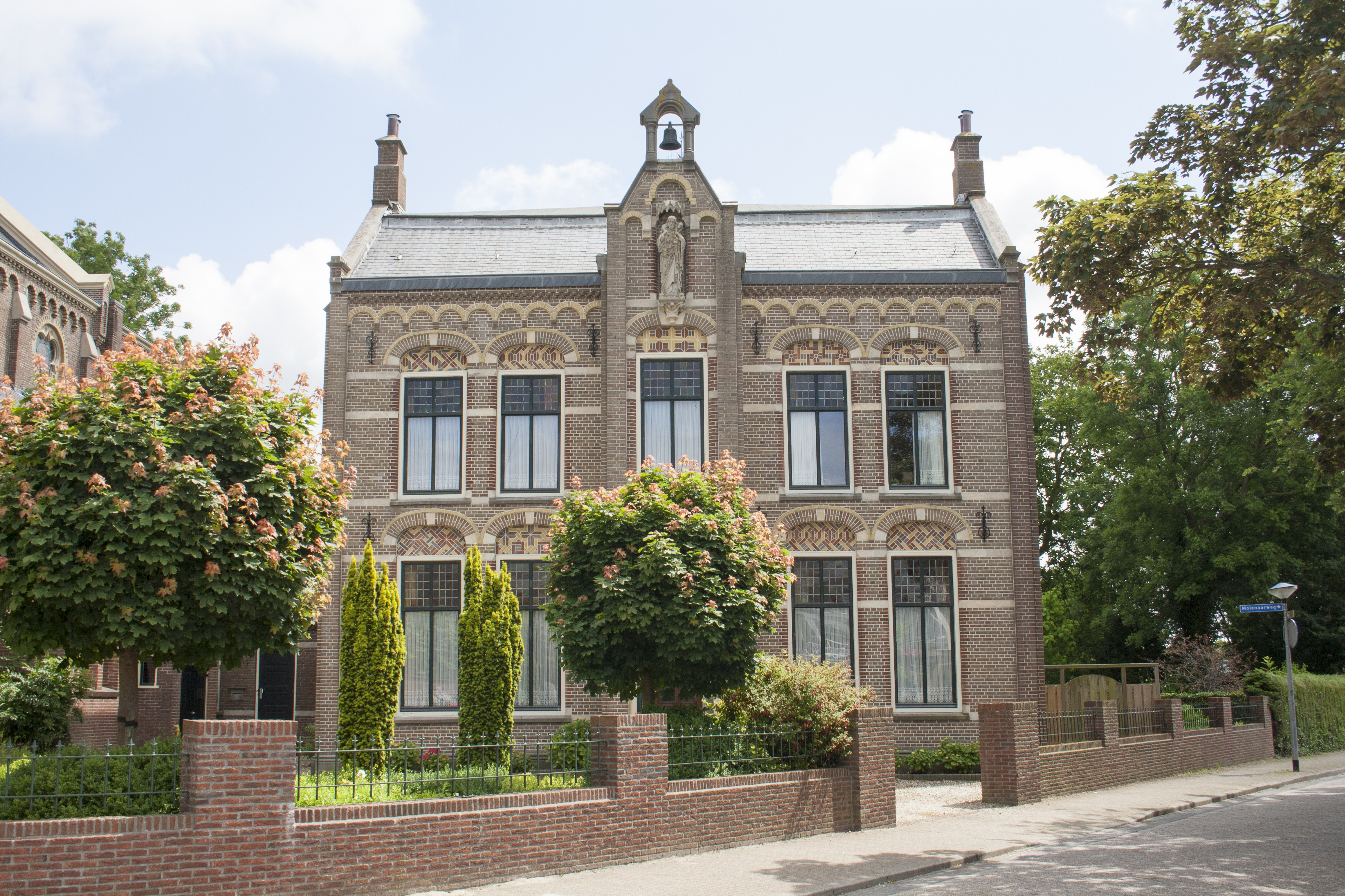 Warmenhuizen photo 3
