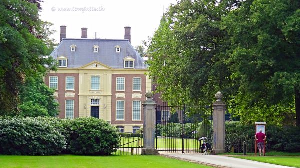 Laren photo 4