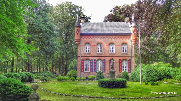 Hilvarenbeek photo 2