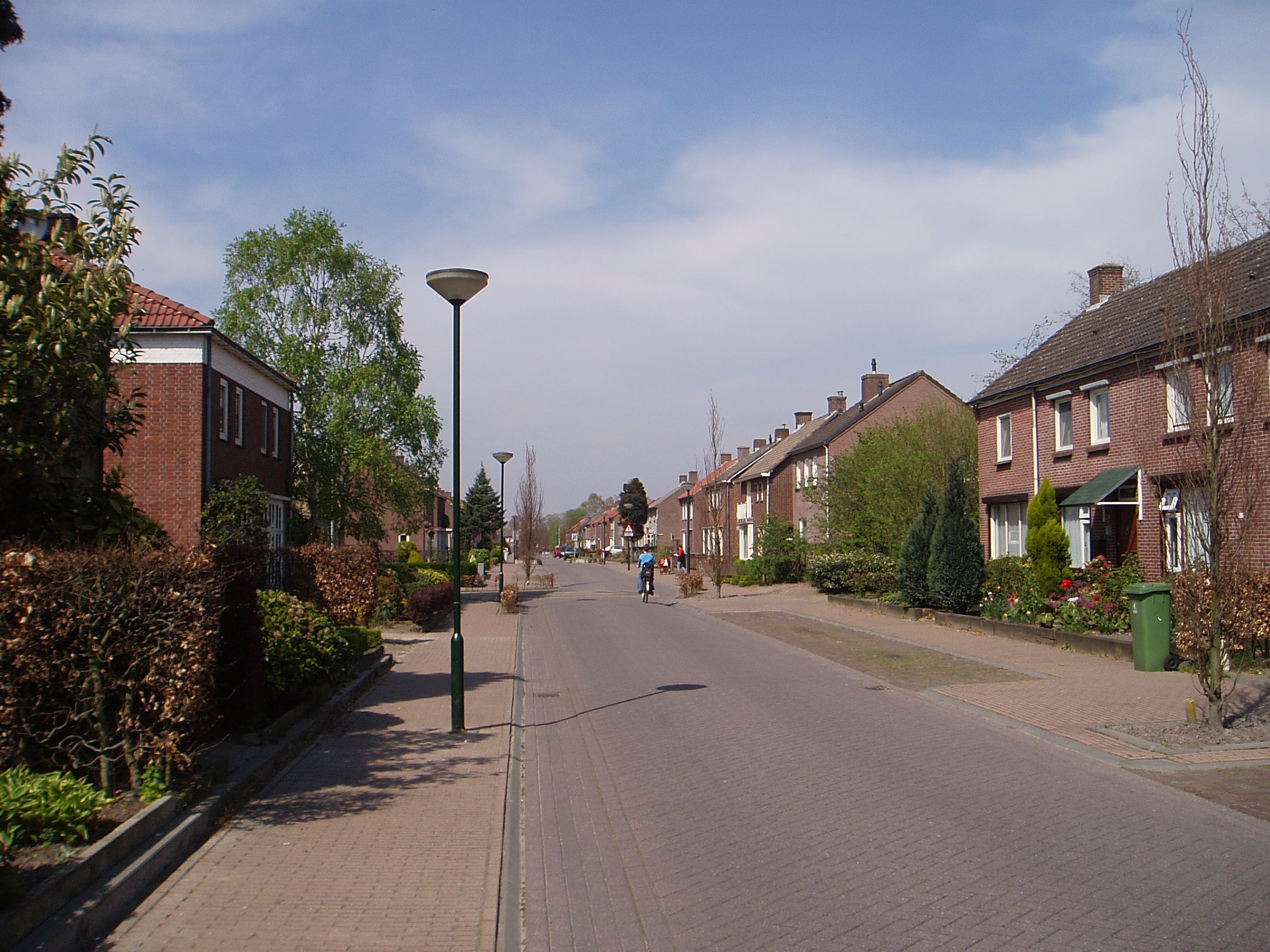 Reusel photo 3