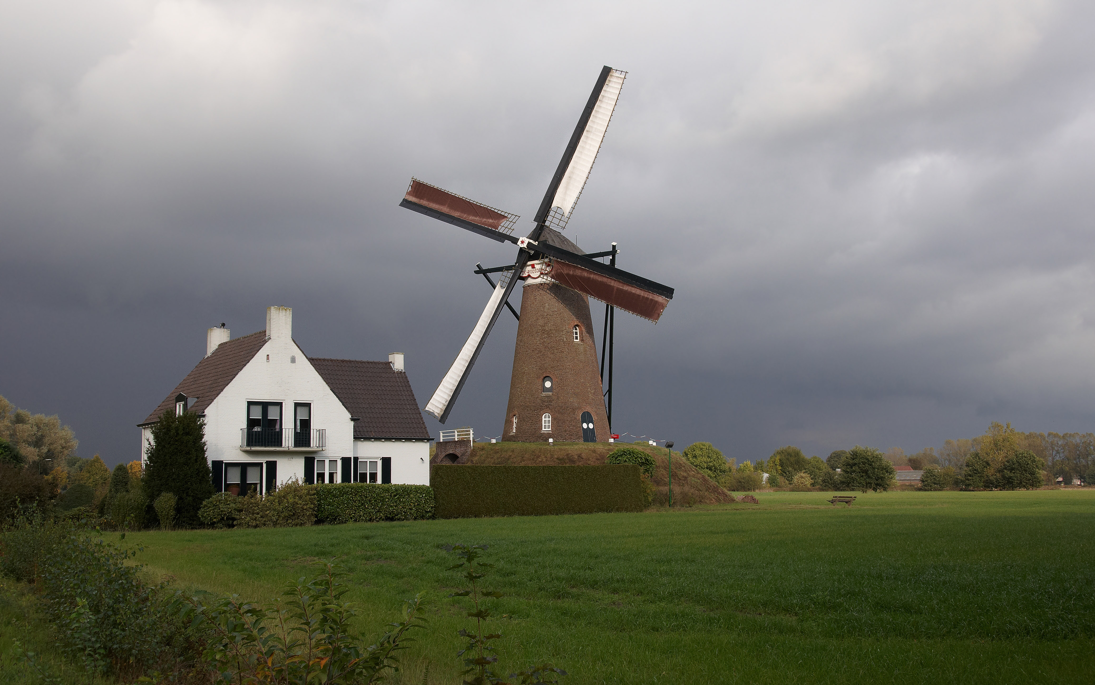 Nuenen photo 3
