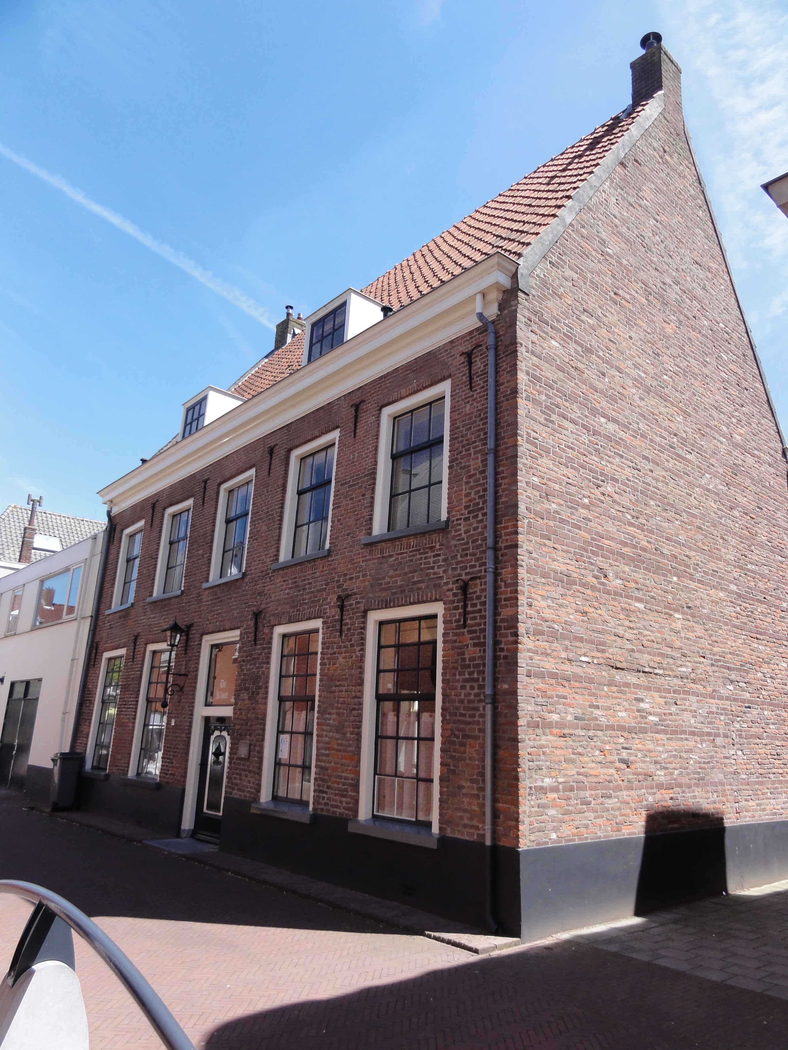Huissen photo 4