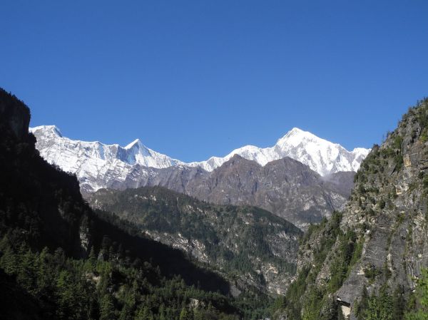 Pisang Peak photo 3