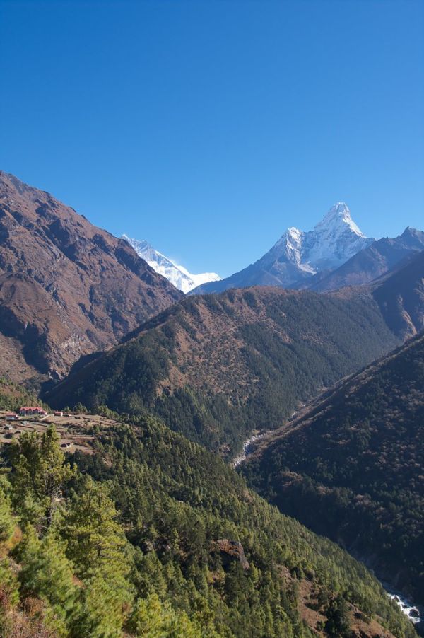 Ama Dablan photo 4