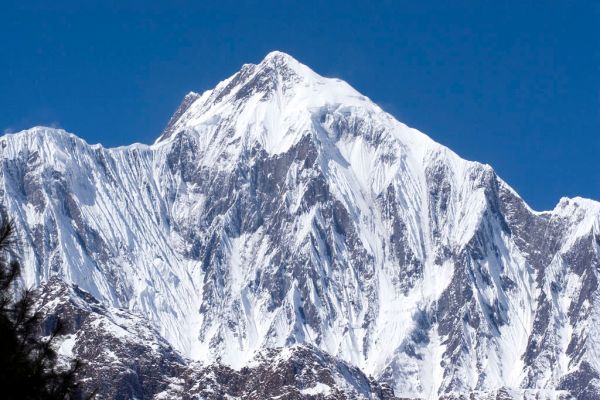 Annapurna II photo 3