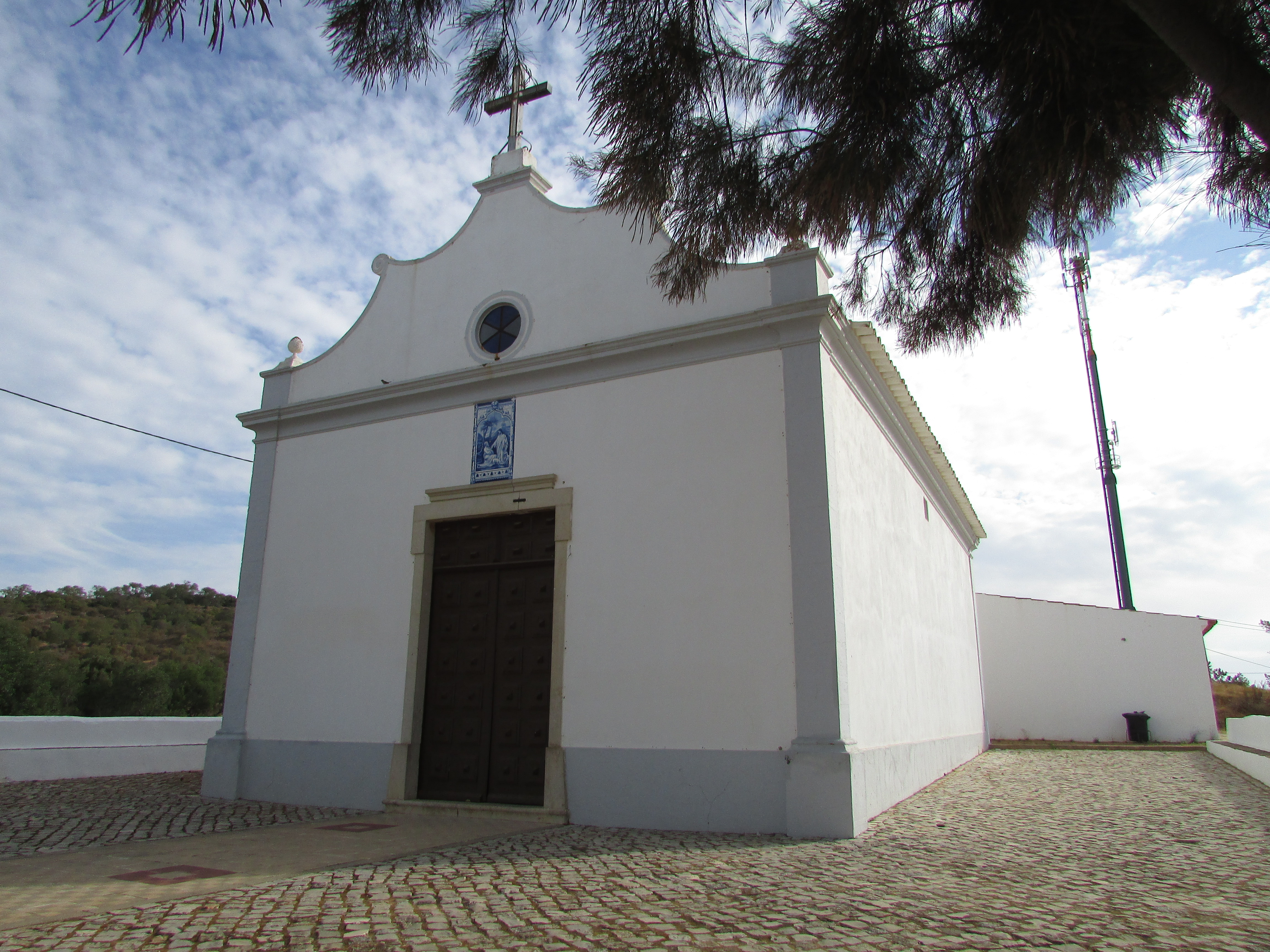 Tunes, Faro