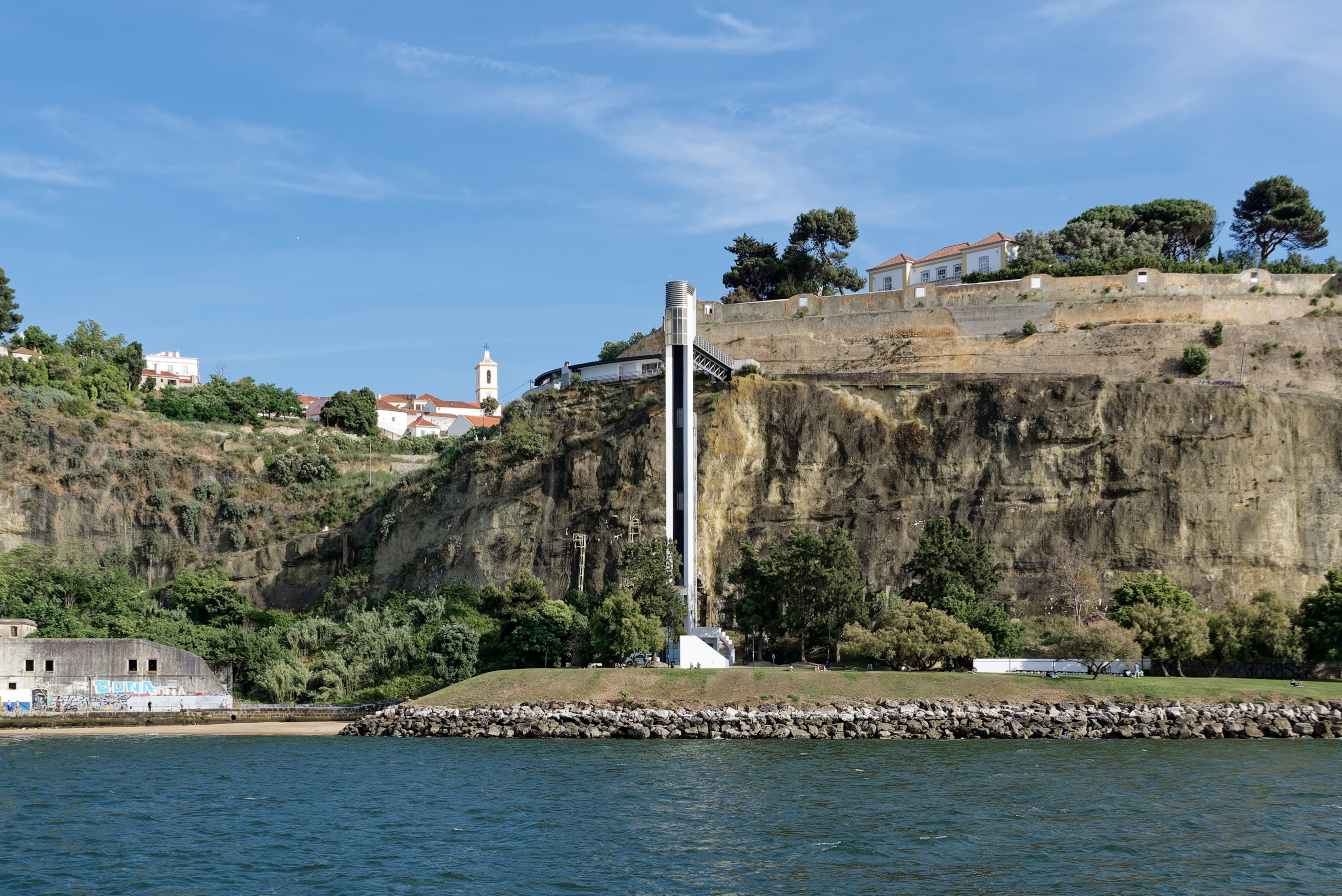 Tagus River photo 4