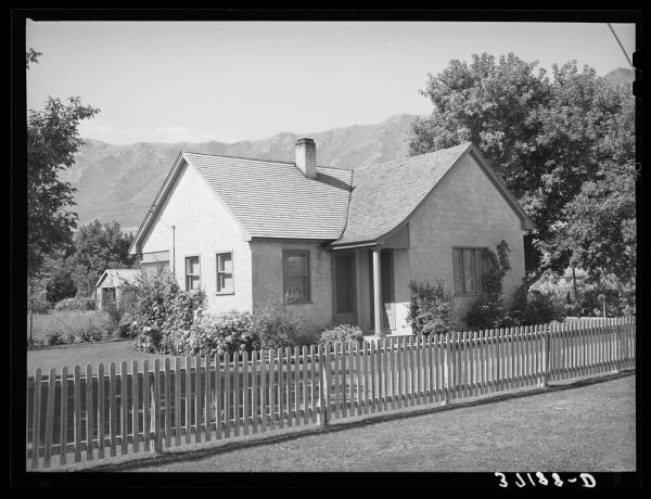 Mendon photo 3