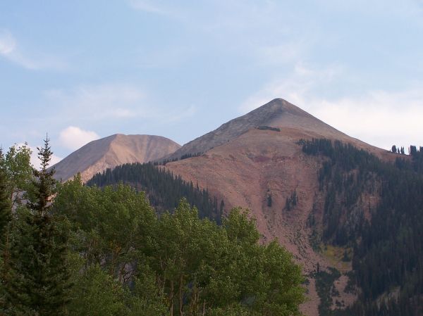 Porphyry Peak - Mountain in Utah