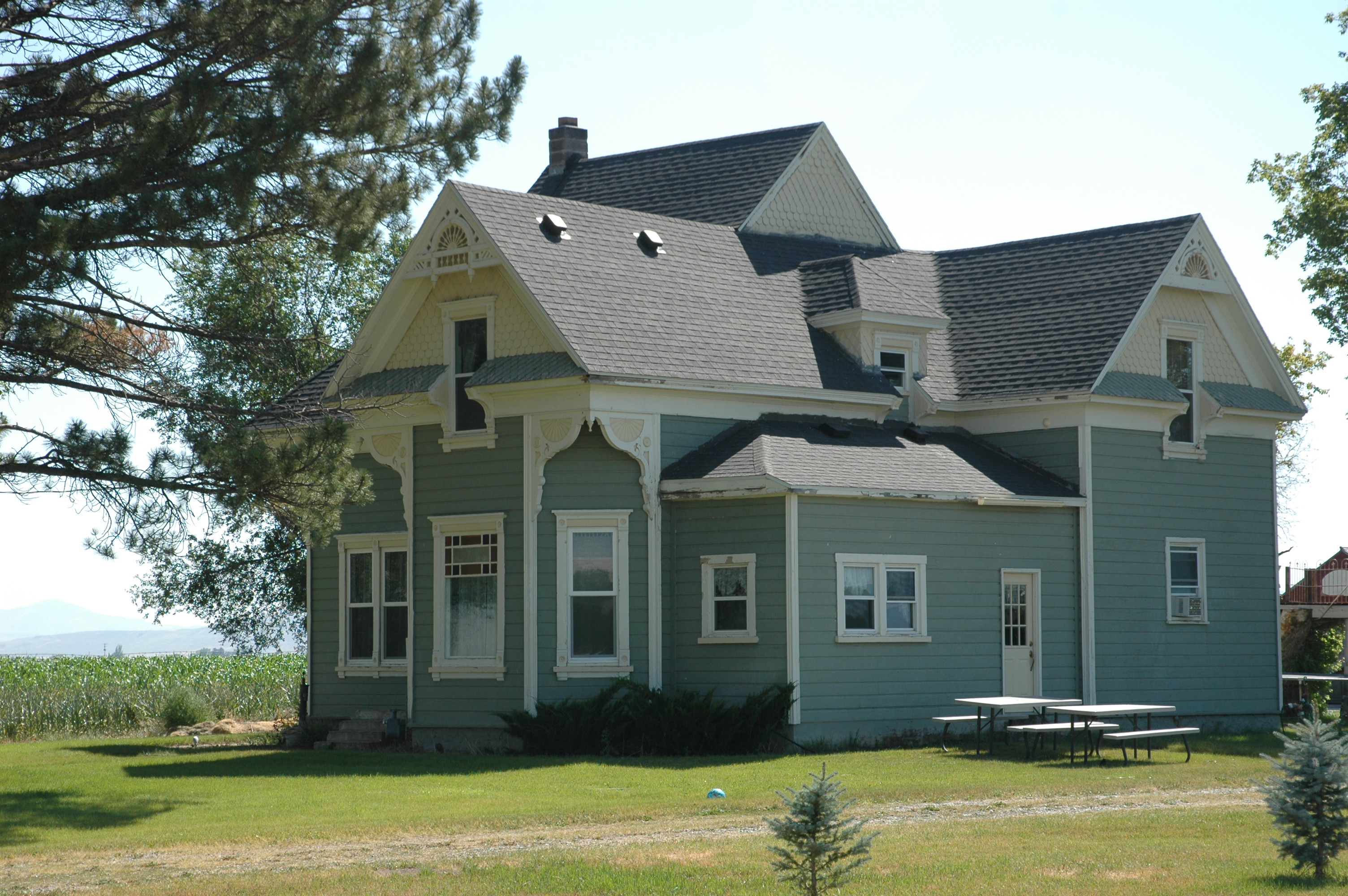 Lewiston photo 3