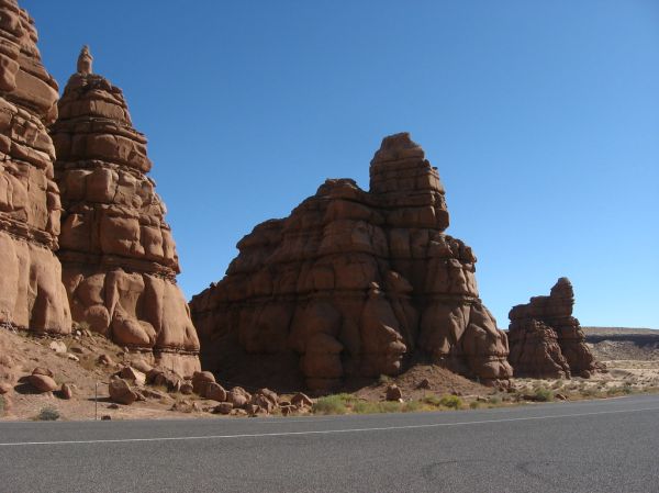 Hanksville photo 3