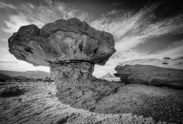 Factory Butte photo 3